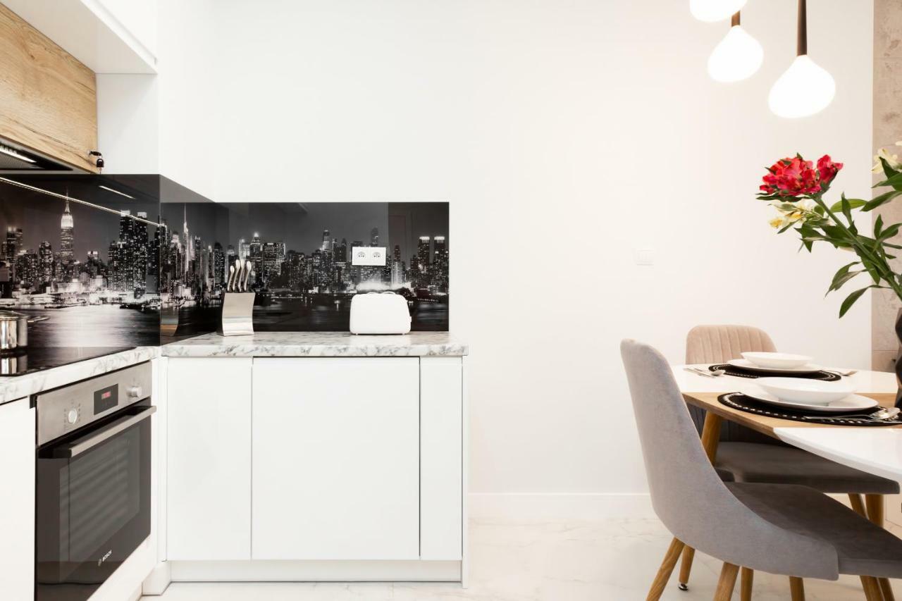 Apartments Warsaw Dzielna By Noclegi Renters מראה חיצוני תמונה