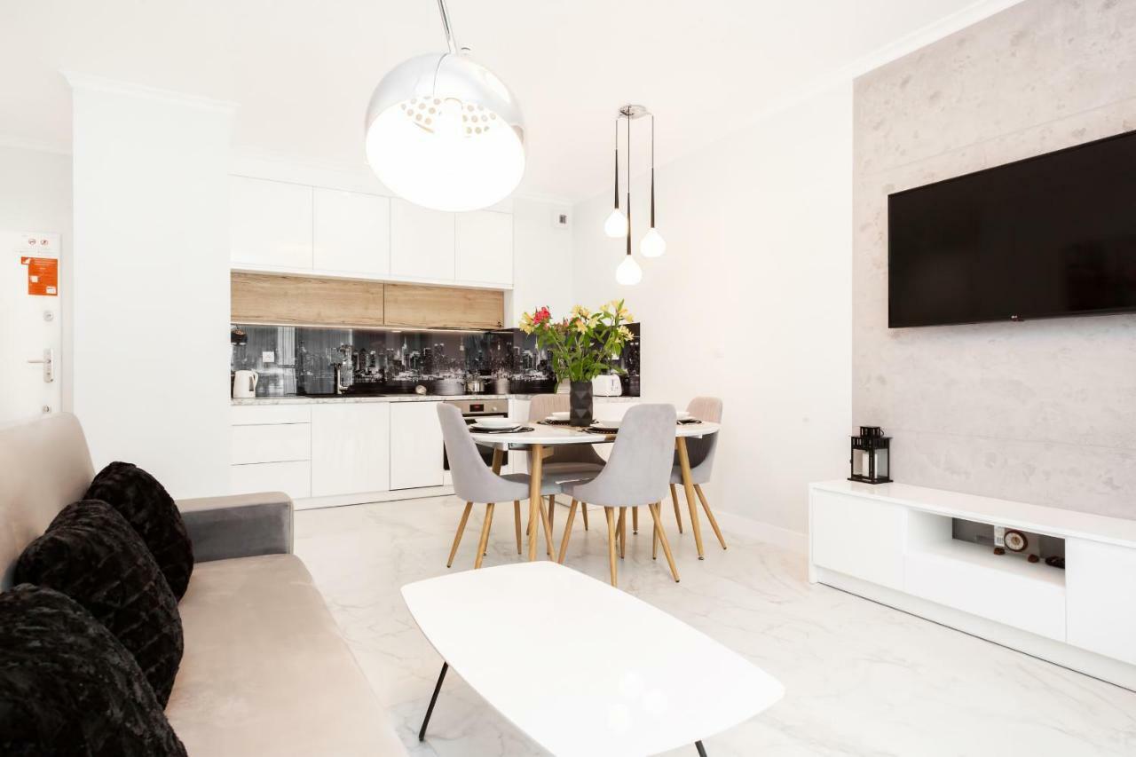 Apartments Warsaw Dzielna By Noclegi Renters מראה חיצוני תמונה