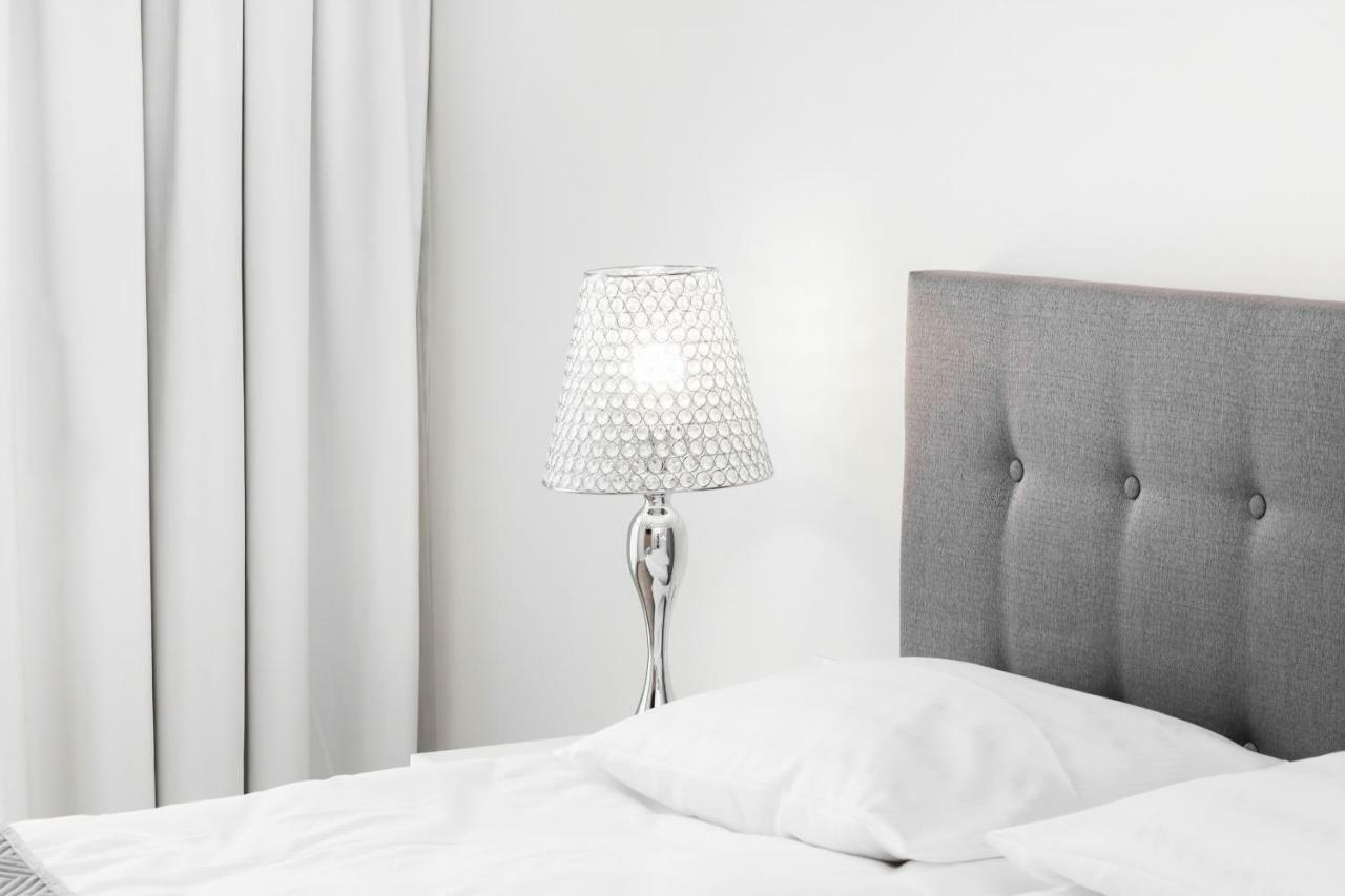 Apartments Warsaw Dzielna By Noclegi Renters מראה חיצוני תמונה