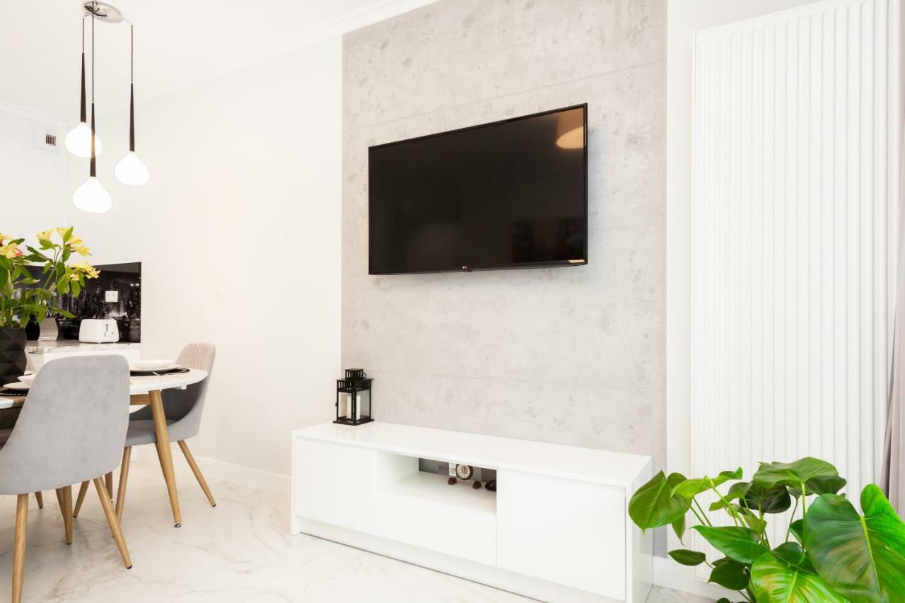 Apartments Warsaw Dzielna By Noclegi Renters מראה חיצוני תמונה