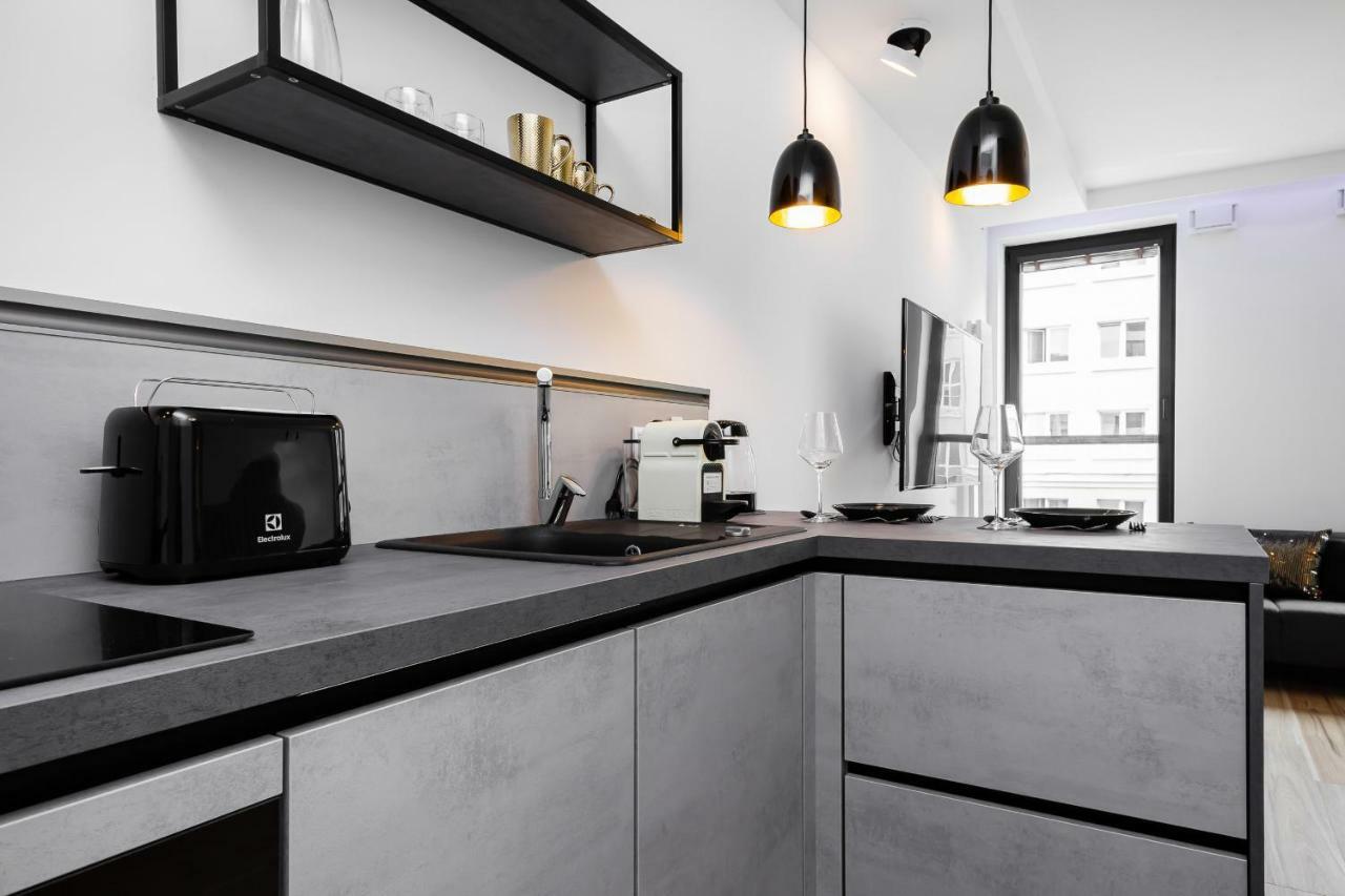 Apartments Warsaw Dzielna By Noclegi Renters מראה חיצוני תמונה